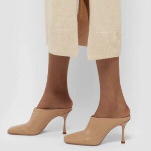 Studio Amelia - Leather Mules - Tan - Size 5 - Euro Size 36 - Made in Spain